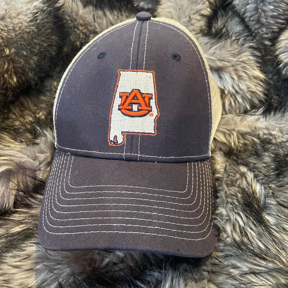 Auburn Hat